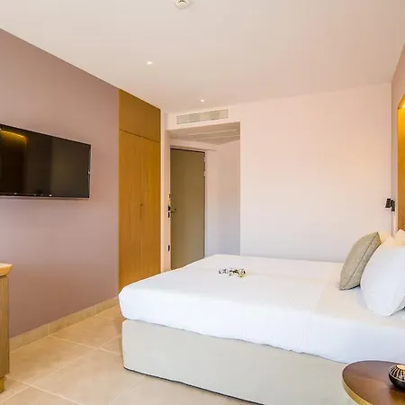 M Otel Hanya