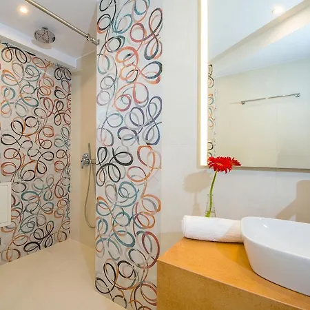 M Otel 3*