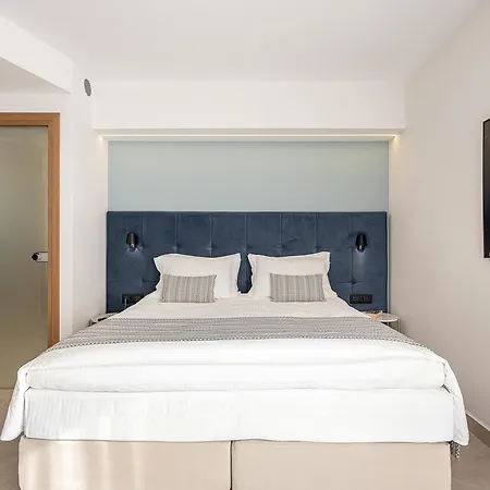 M Otel Hanya