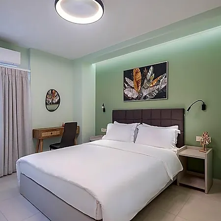 Otel M