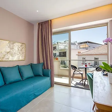 M Hotell