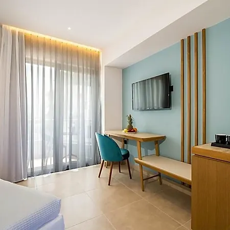 M Hotell